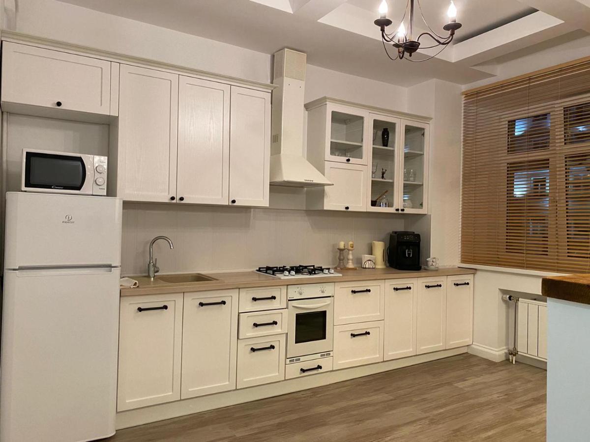 Bright Apartment Gomel Kültér fotó