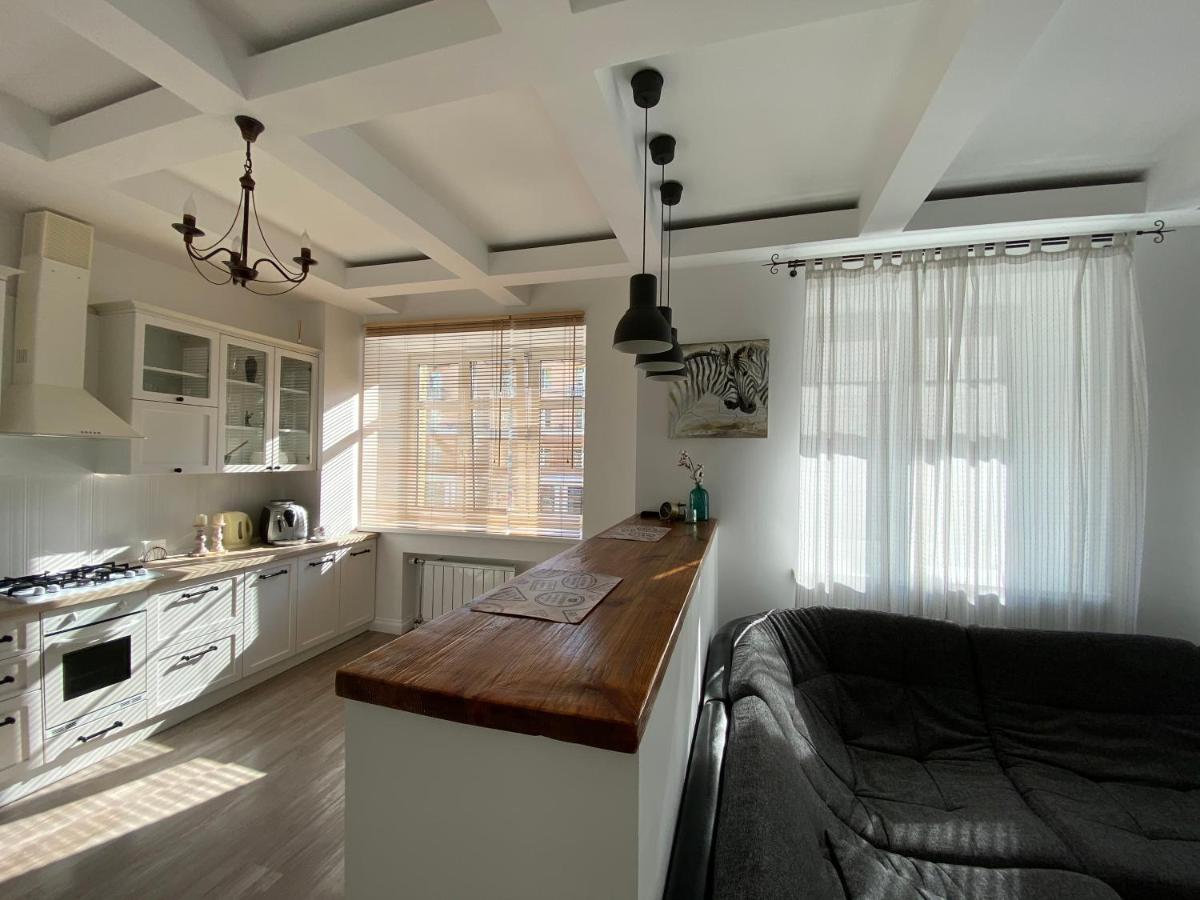 Bright Apartment Gomel Kültér fotó