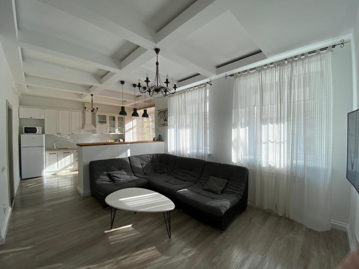 Bright Apartment Gomel Kültér fotó